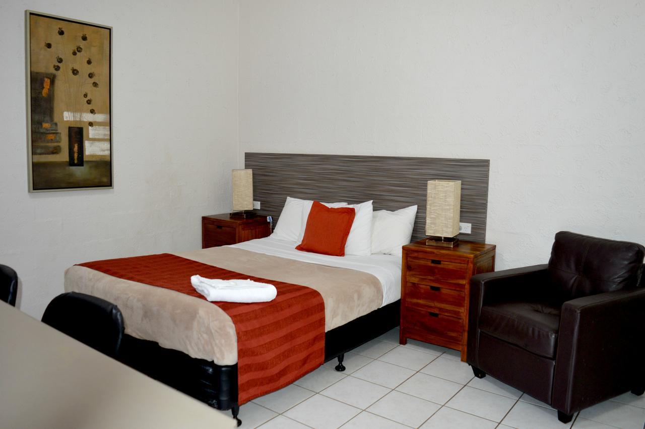 Mid City Motor Inn Gladstone Dış mekan fotoğraf